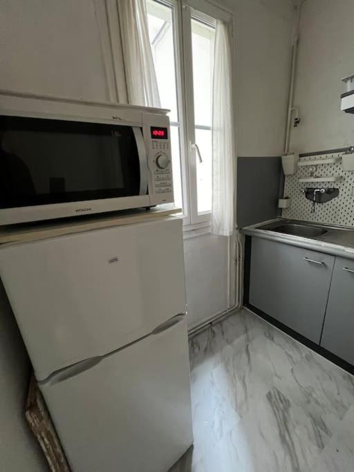 Ferienwohnung Montmartre Joli 2 Pieces Au Pied Du Sacre Coeur Paris Exterior foto